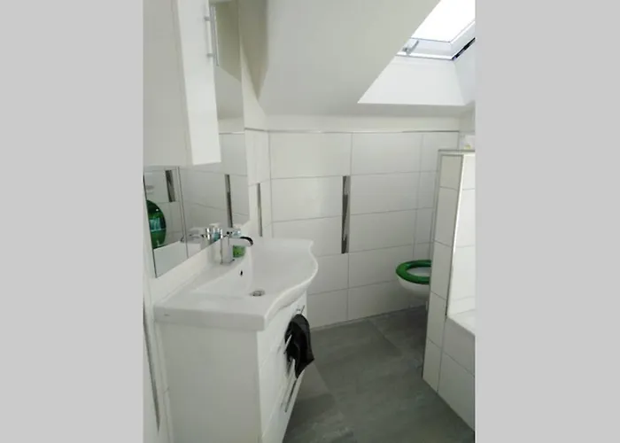 Komplette Dachwohnung Mit Balkon Und Bergblick Sonthofen