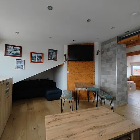 Komplette Dachwohnung Mit Balkon Und Bergblick Appartement Sonthofen